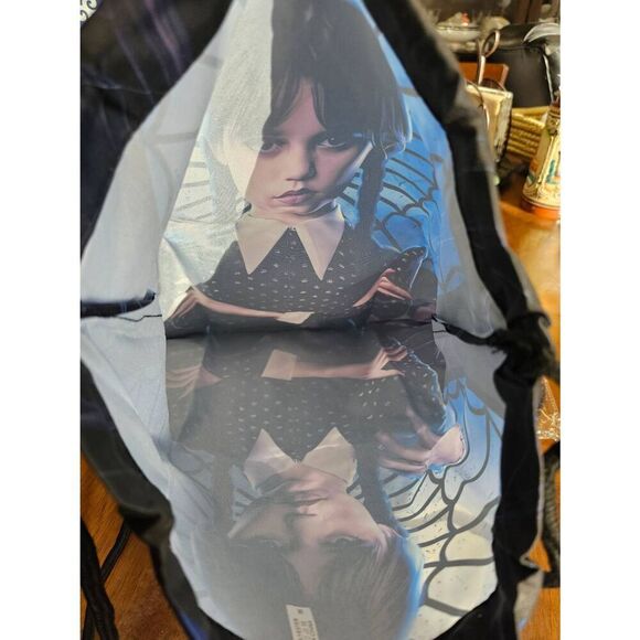 Wednesday Adams Family Hand Cinch Drawstring Gym Bag Extra Zippered Pouch NEW - Picture 3 of 9